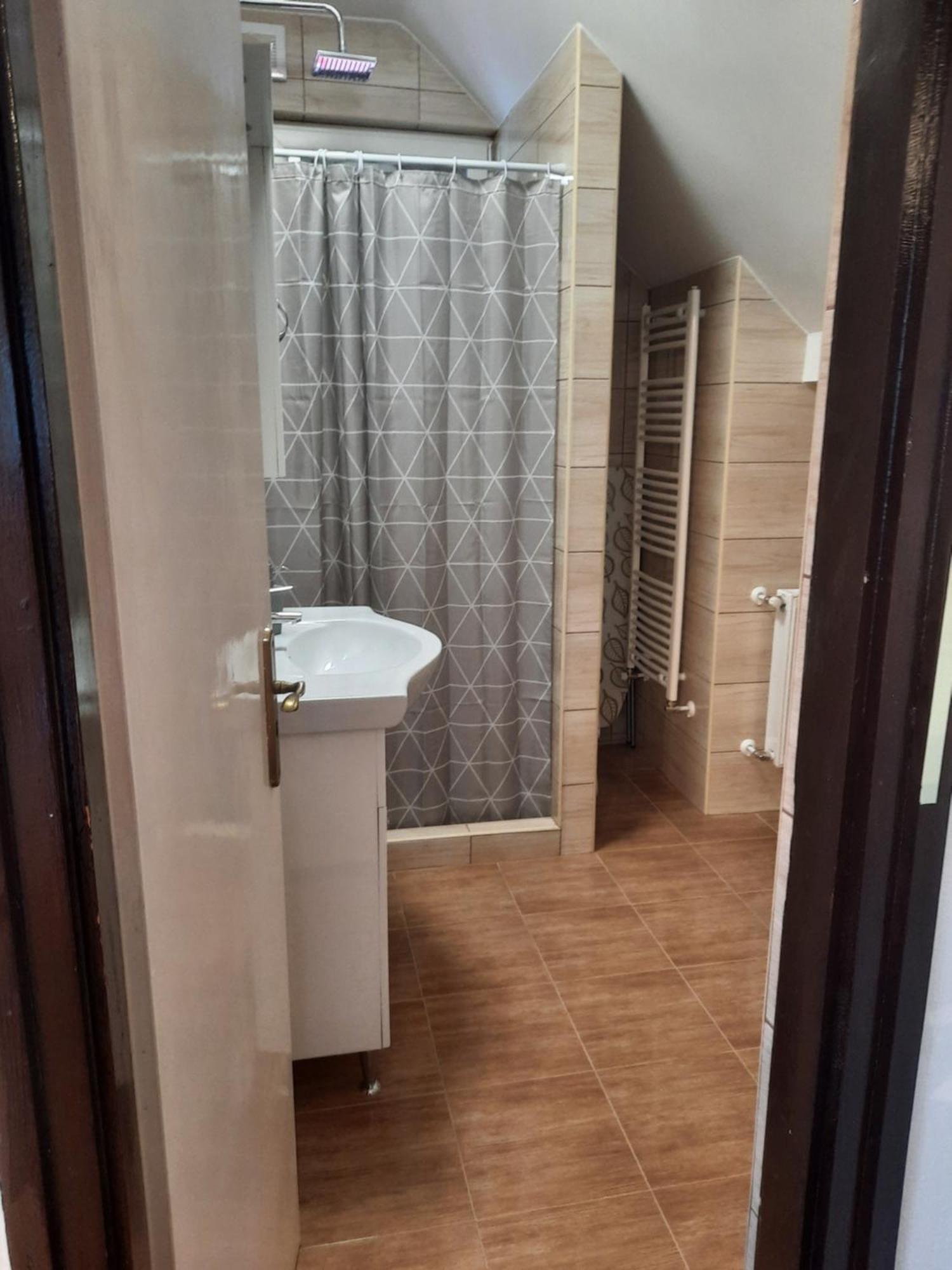 Galeria Vendeghaz Apartment Hajduszoboszlo Exterior photo